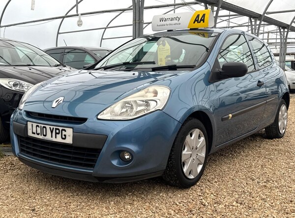 Used Renault Clio 2010 for sale - 76085292: Photo 42
