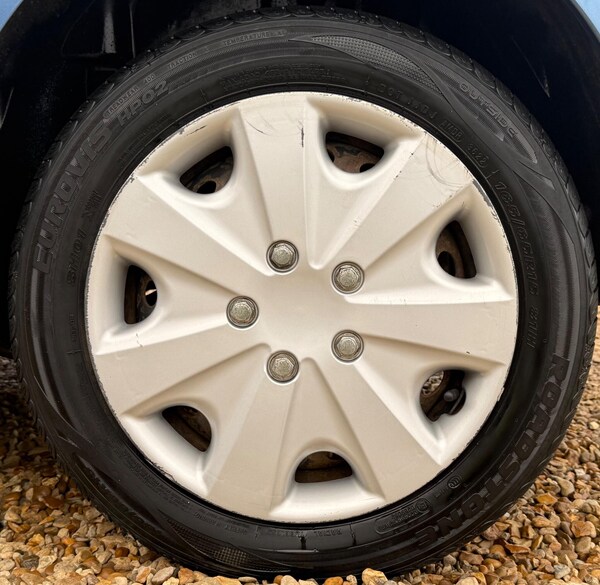Used Renault Clio 2010 for sale - 76085292: Photo 78