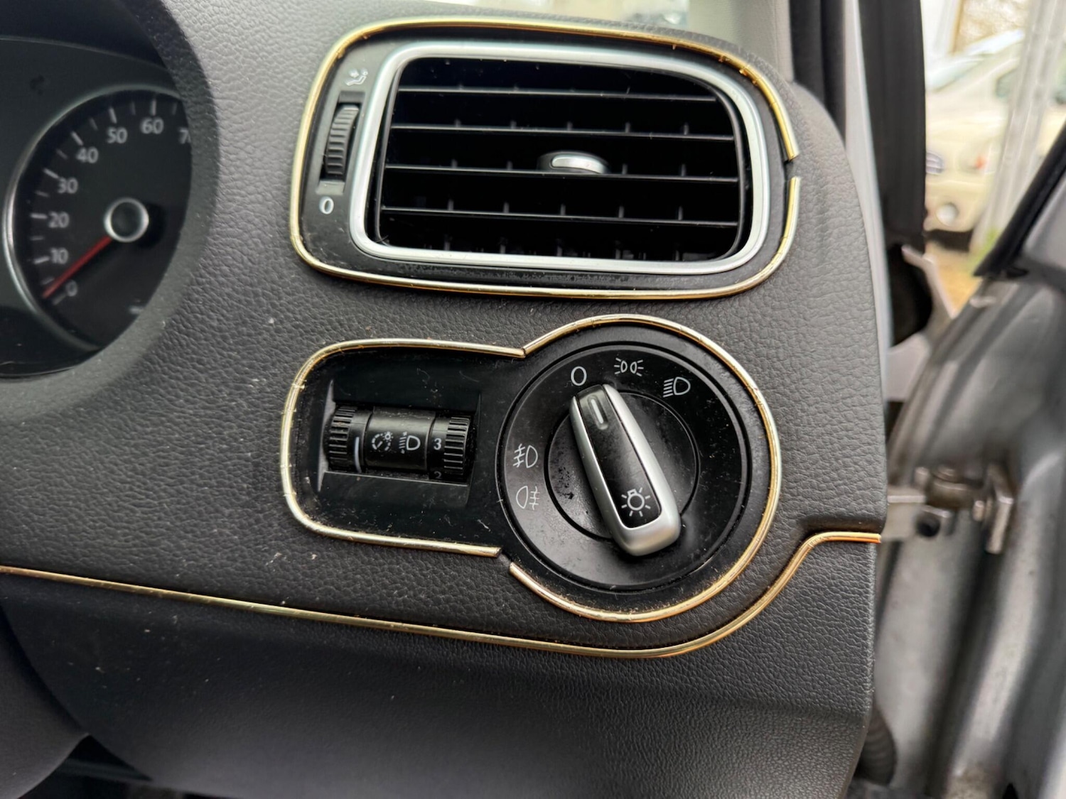 Used Volkswagen Polo for sale - 77682941: Photo 60