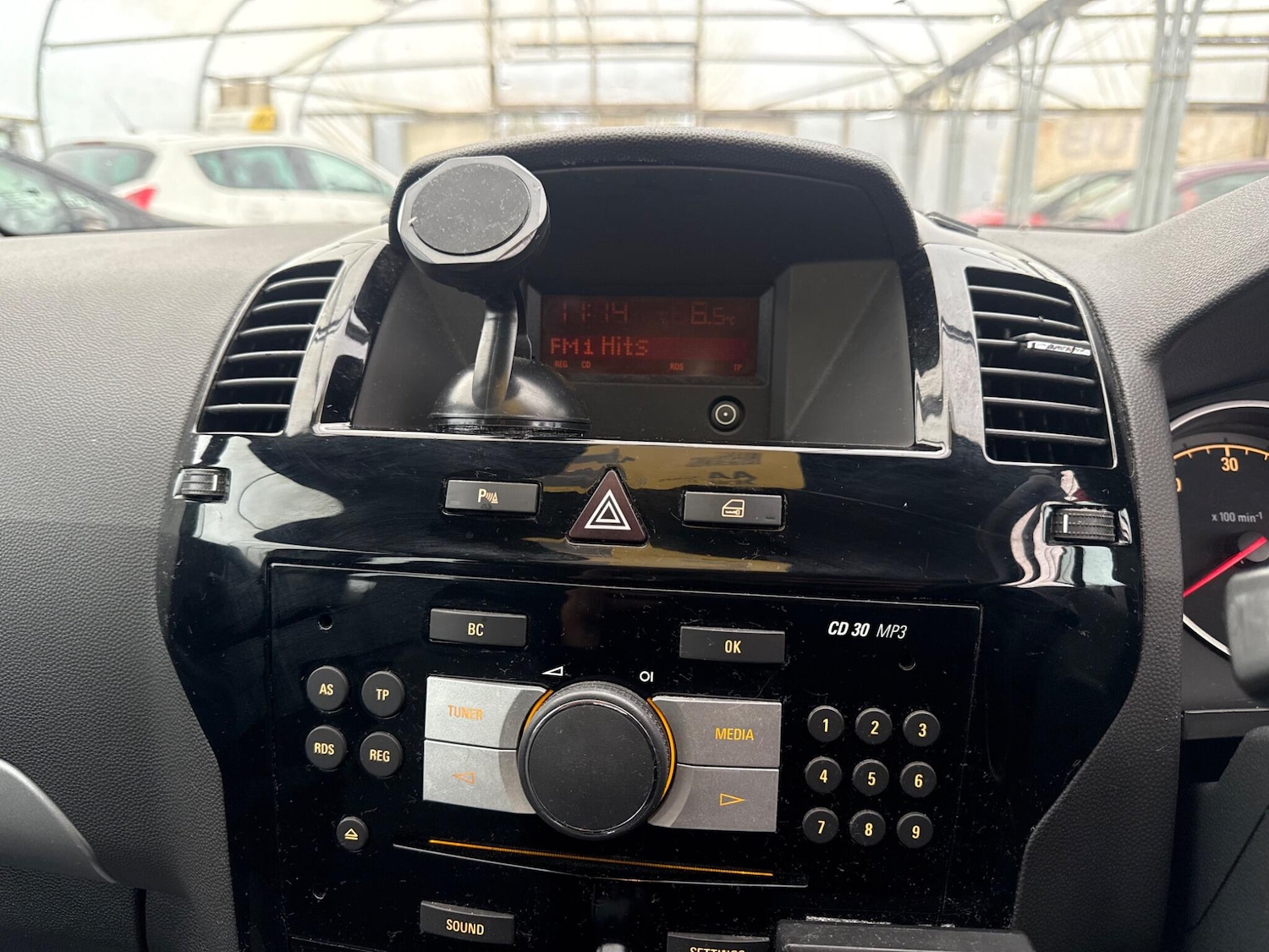 Used Vauxhall Zafira 2013 for sale - 77305446: Photo 72