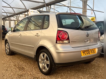 Used Volkswagen Polo 2008 for sale - 78661200: Photo
