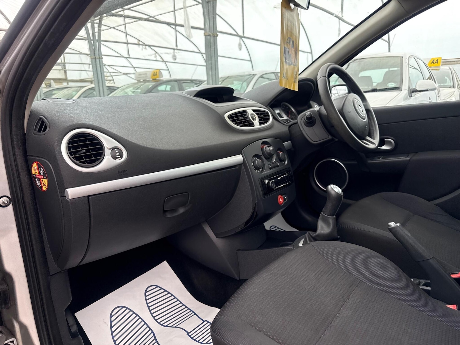 Used Renault Clio 2007 for sale - 78127368: Photo 32
