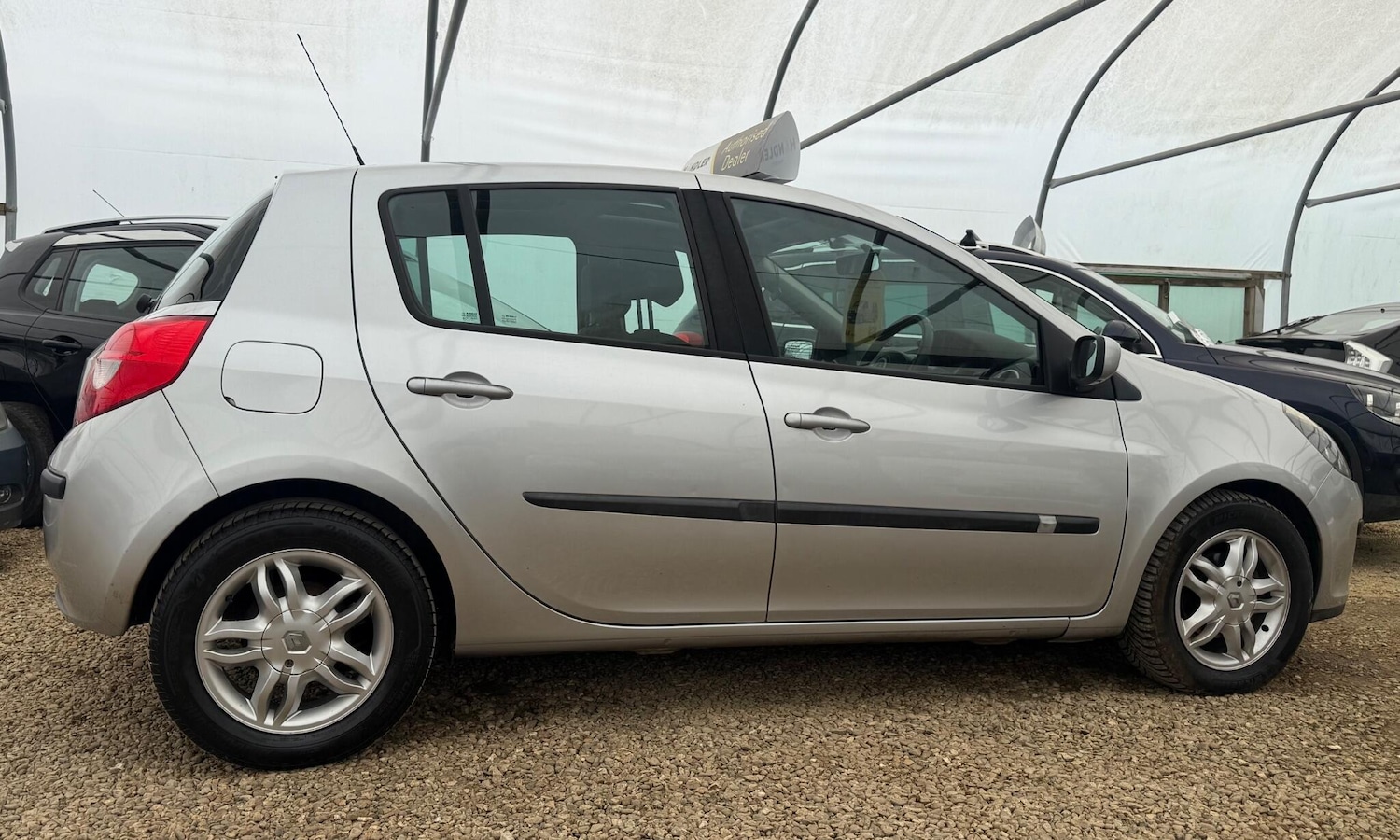 Used Renault Clio 2007 for sale - 78127368: Photo 38