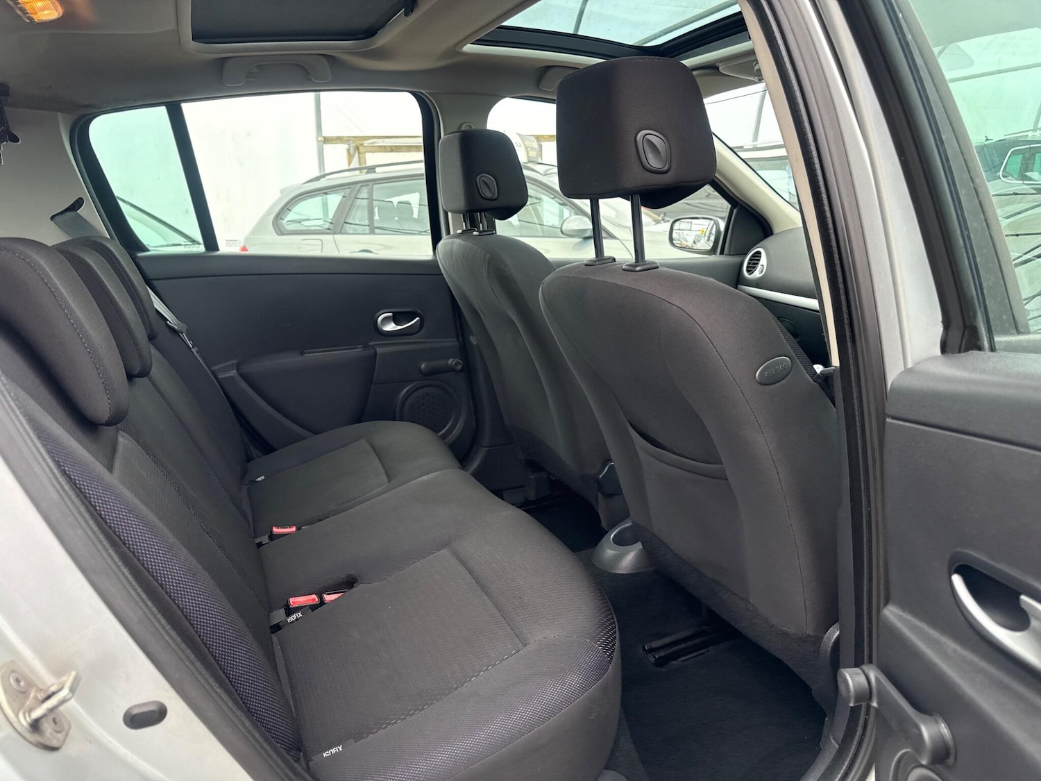 Used Renault Clio 2007 for sale - 78127368: Photo 51