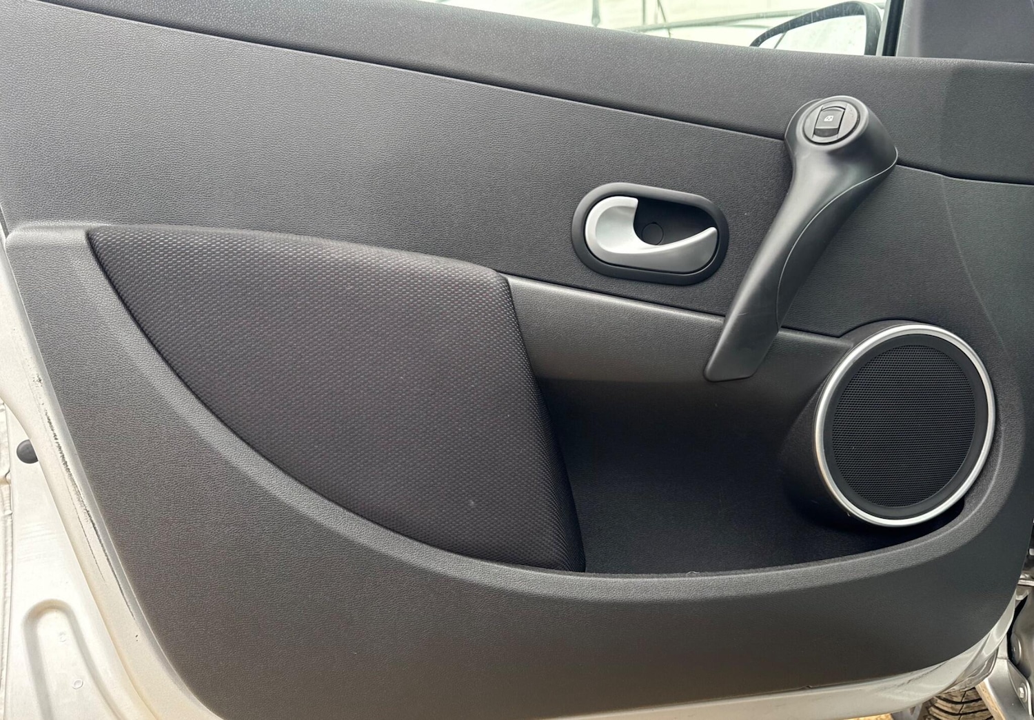 Used Renault Clio 2007 for sale - 78127368: Photo 68