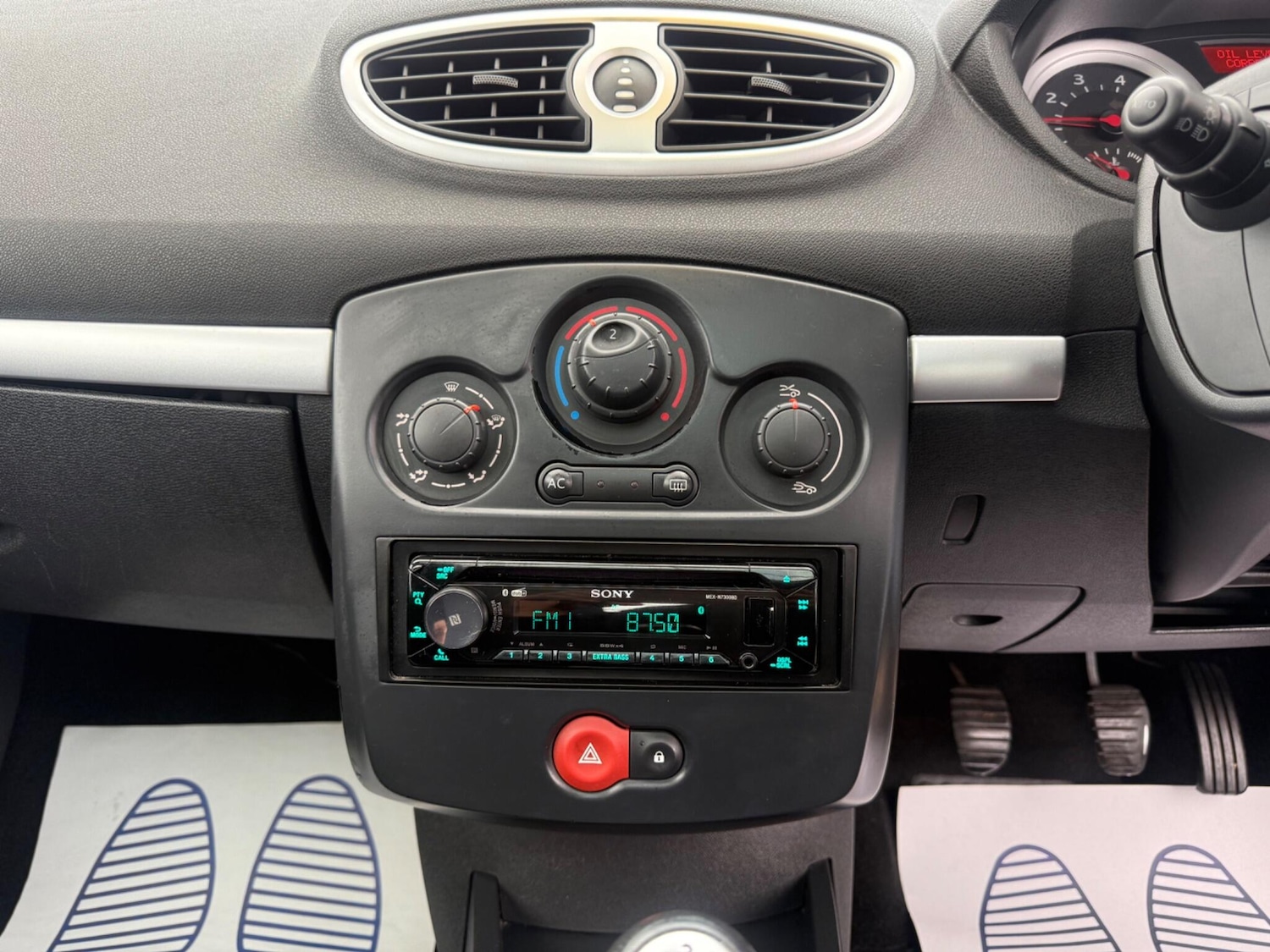 Used Renault Clio 2007 for sale - 78127368: Photo 70