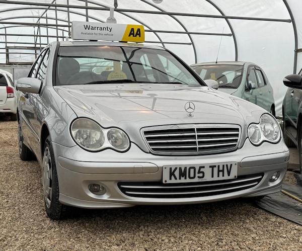 Cheap Mercedes-Benz C-Class (05) - 1.8 C180 Kompressor Classic SE 4dr for sale in Milton Keynes, Buckinghamshire