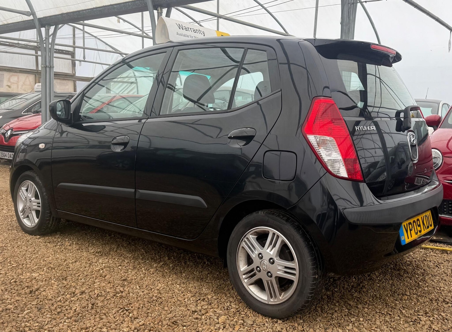 Used Hyundai i10 2009 for sale - 77330527: Photo 11