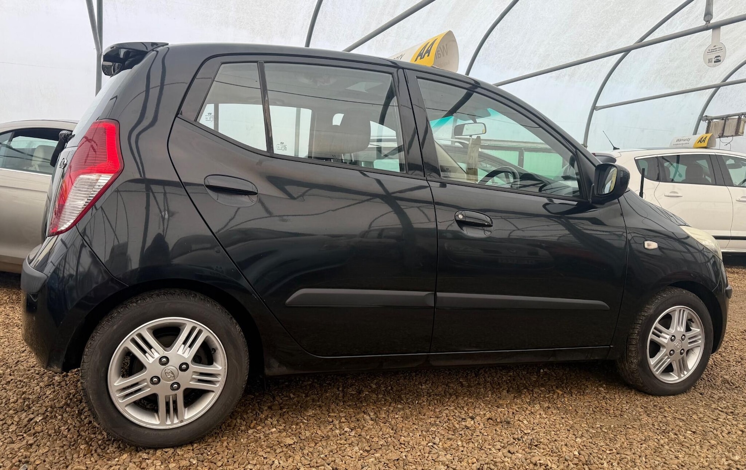 Used Hyundai i10 2009 for sale - 77330527: Photo 33