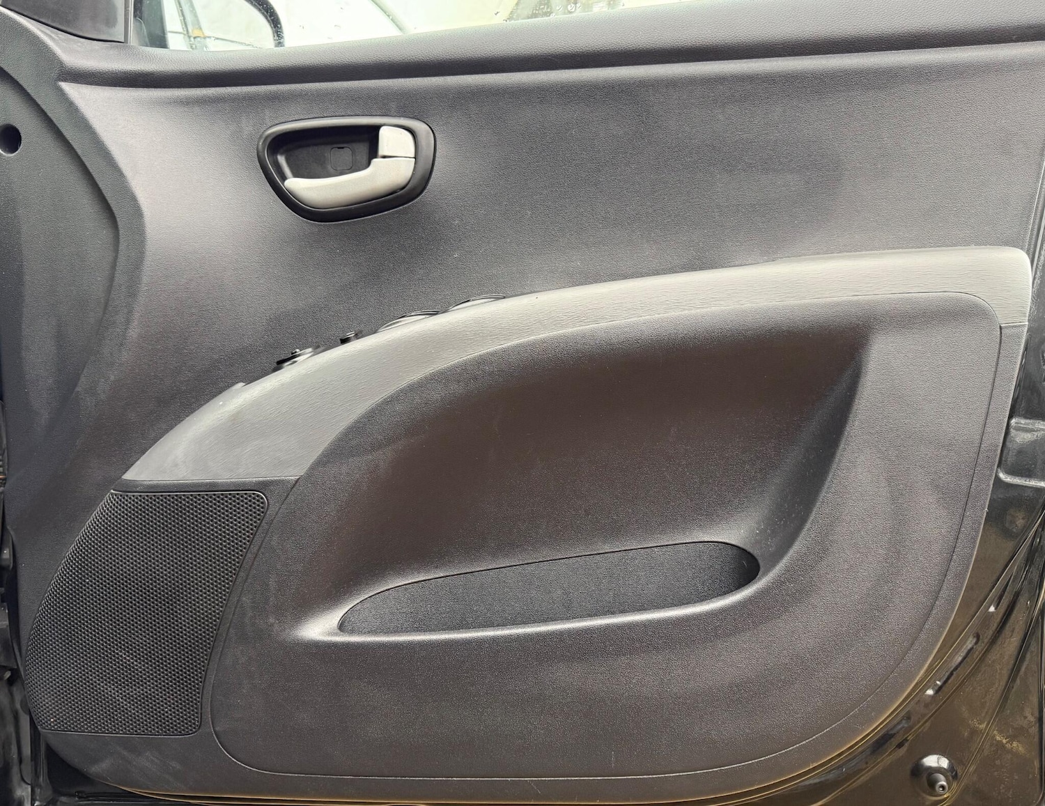 Used Hyundai i10 2009 for sale - 77330527: Photo 59