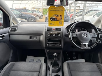 Used Volkswagen Touran 2013 for sale - 78600633: Photo