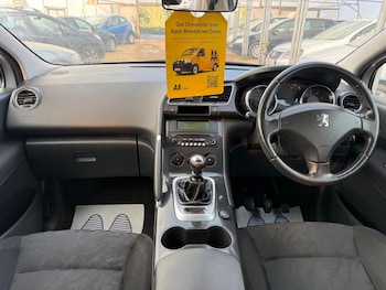 Used Peugeot 3008 2011 for sale - 78375605: Photo