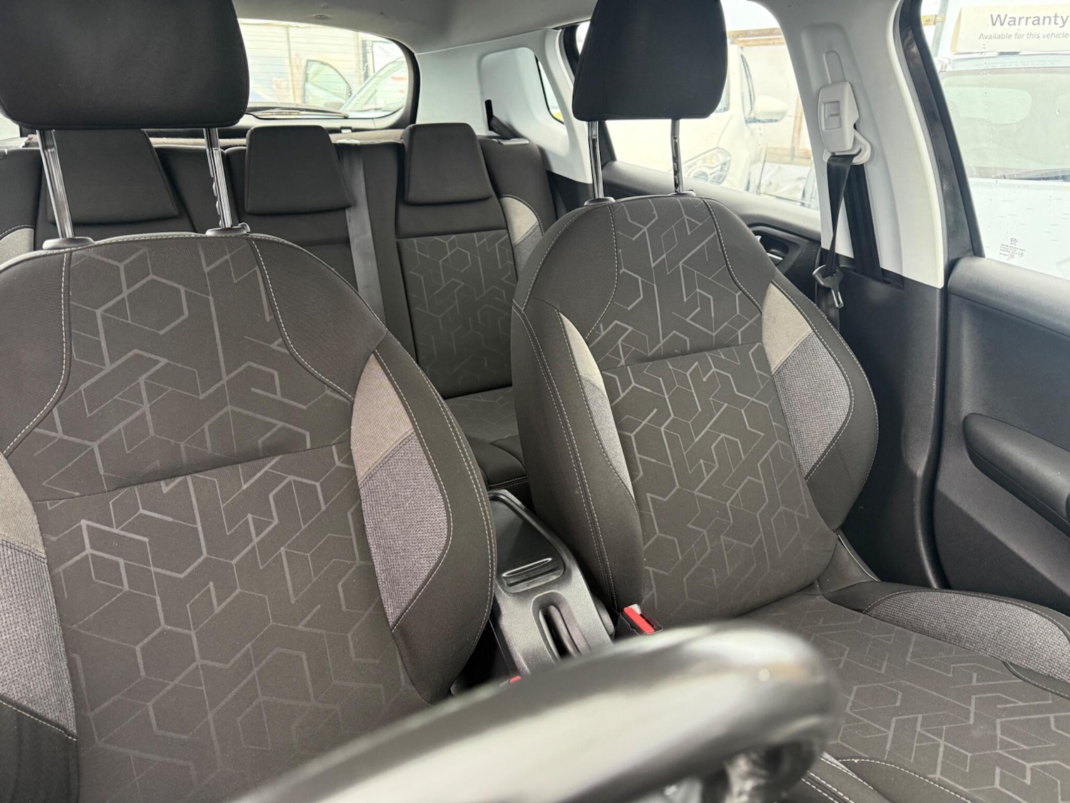 Used Peugeot 2008 2016 for sale - 76667509: Photo 17