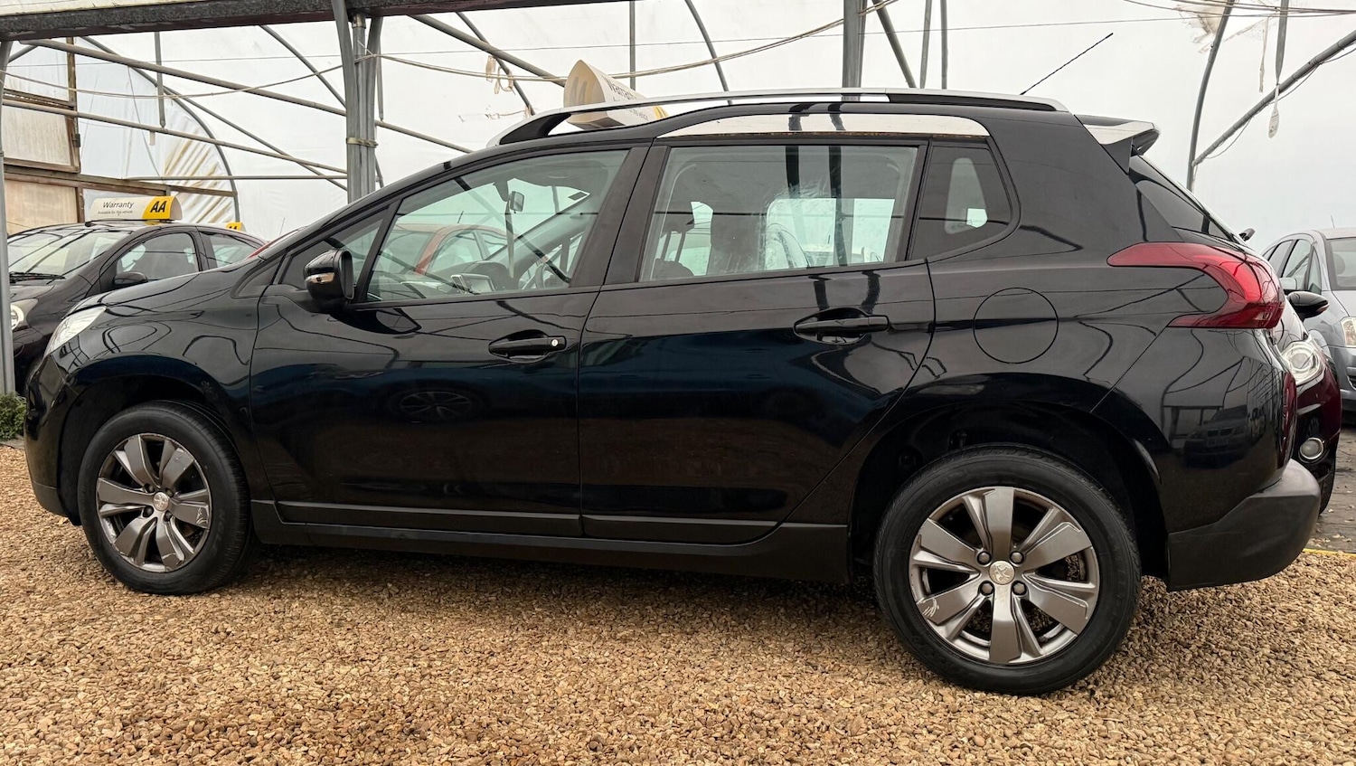 Used Peugeot 2008 2016 for sale - 76667509: Photo 45