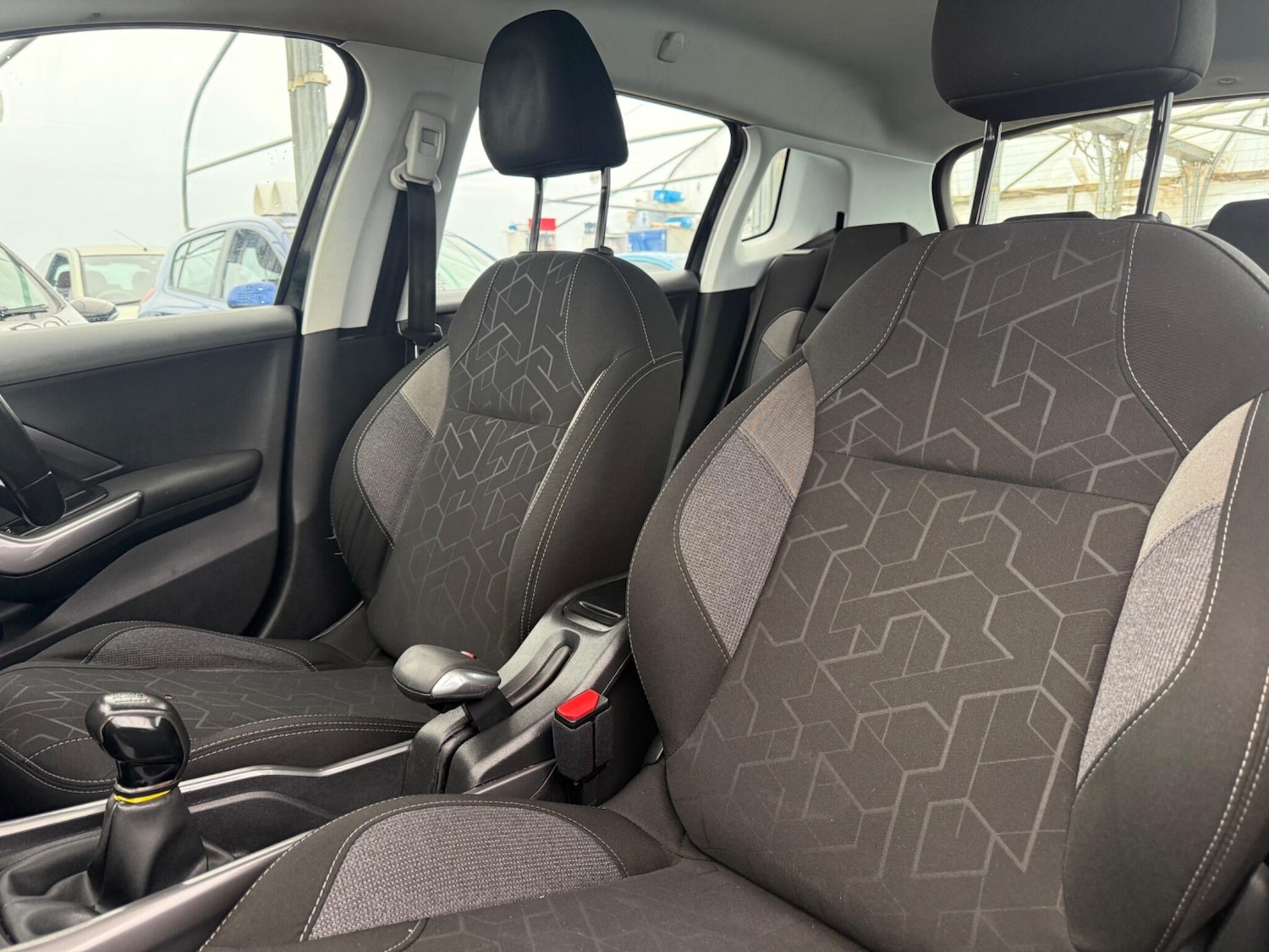 Used Peugeot 2008 2016 for sale - 76667509: Photo 71