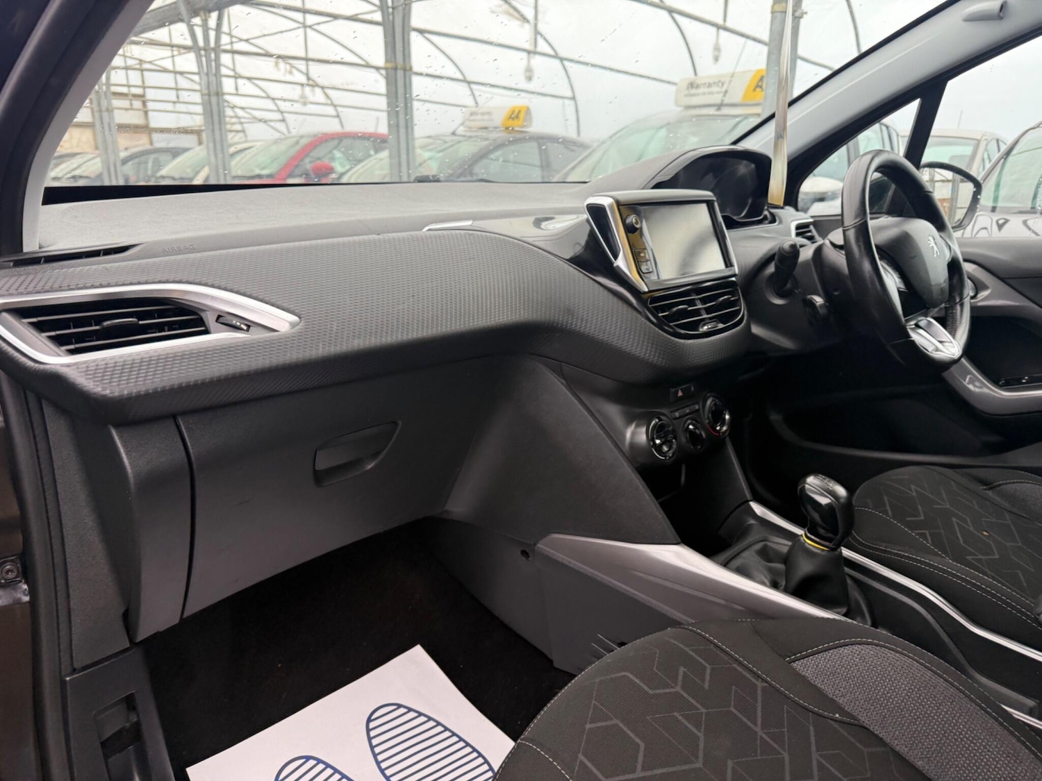 Used Peugeot 2008 2016 for sale - 76667509: Photo 74