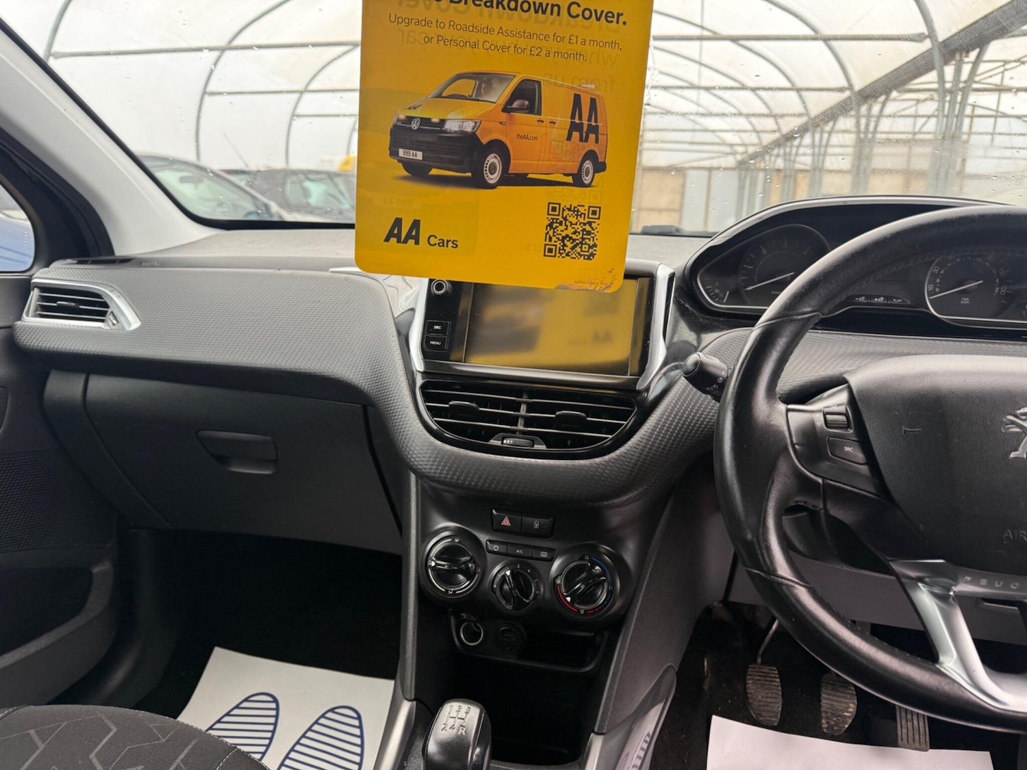 Used Peugeot 2008 2016 for sale - 76667509: Photo 76