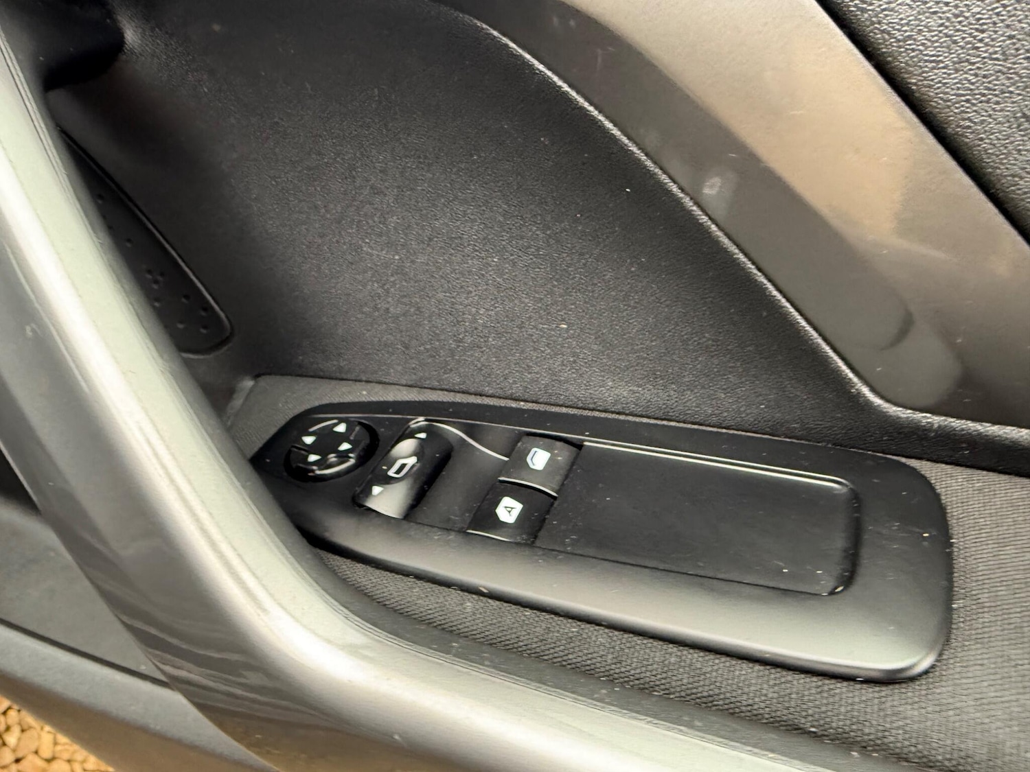 Used Peugeot 2008 2016 for sale - 76667509: Photo 81