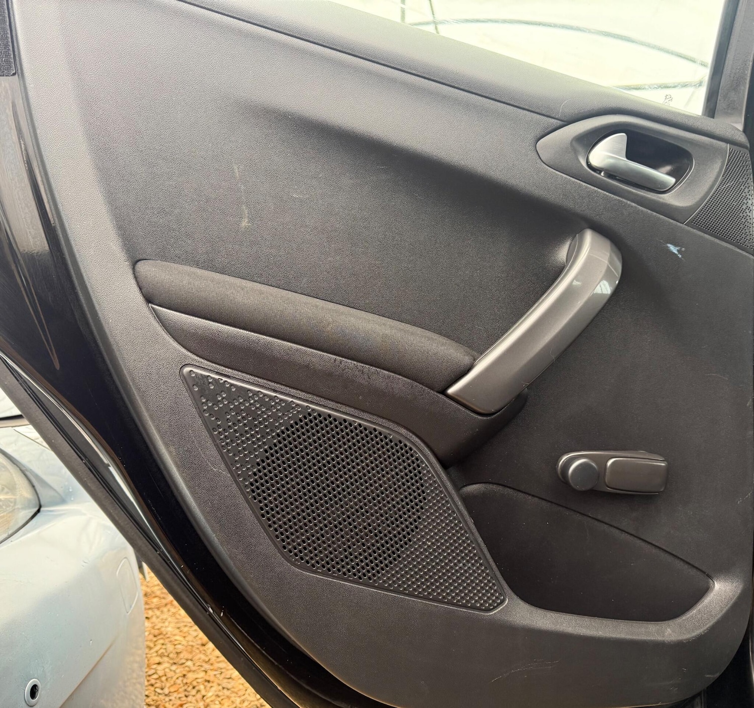 Used Peugeot 2008 2016 for sale - 76667509: Photo 85