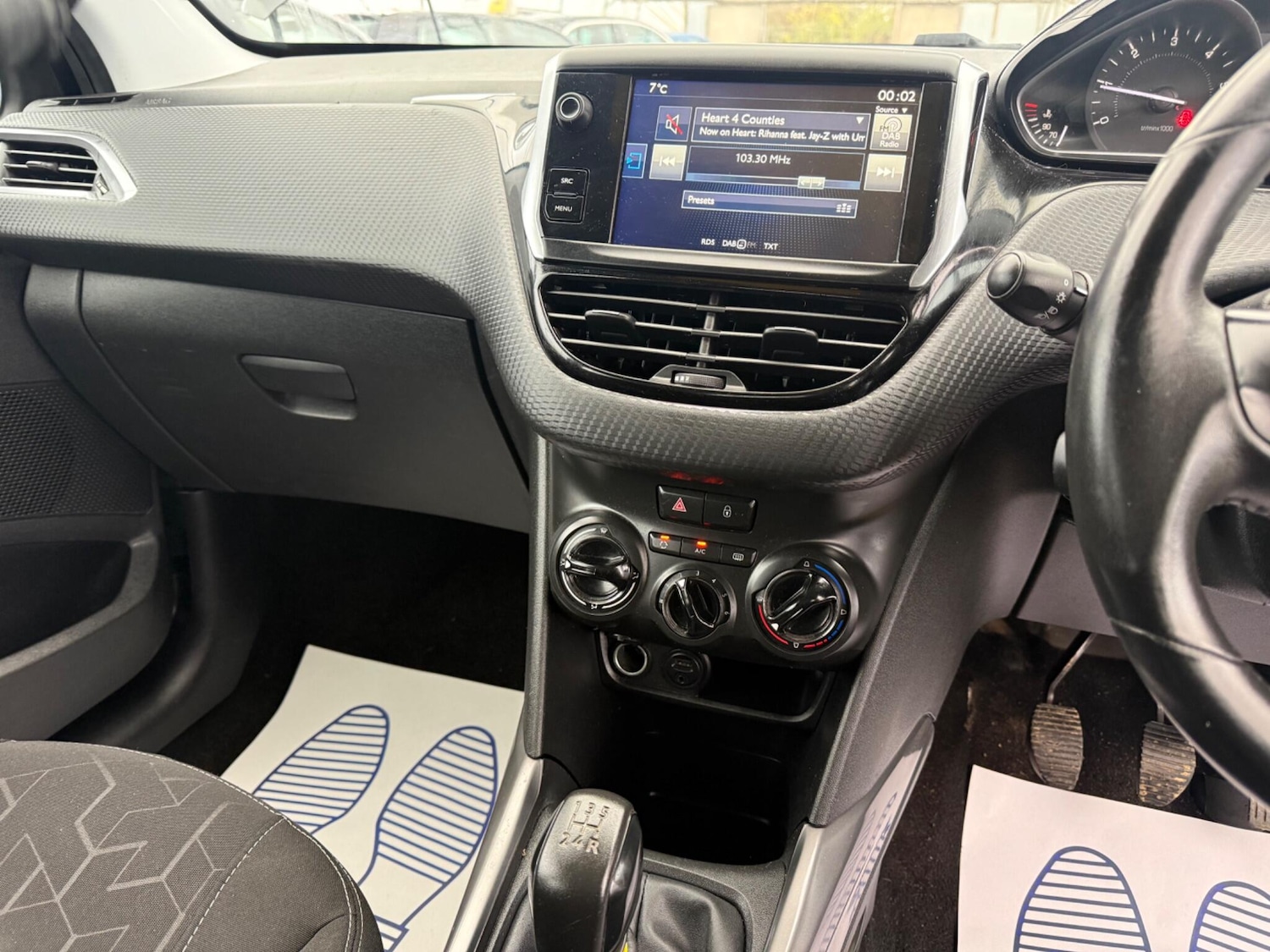 Used Peugeot 2008 2016 for sale - 76667509: Photo 97