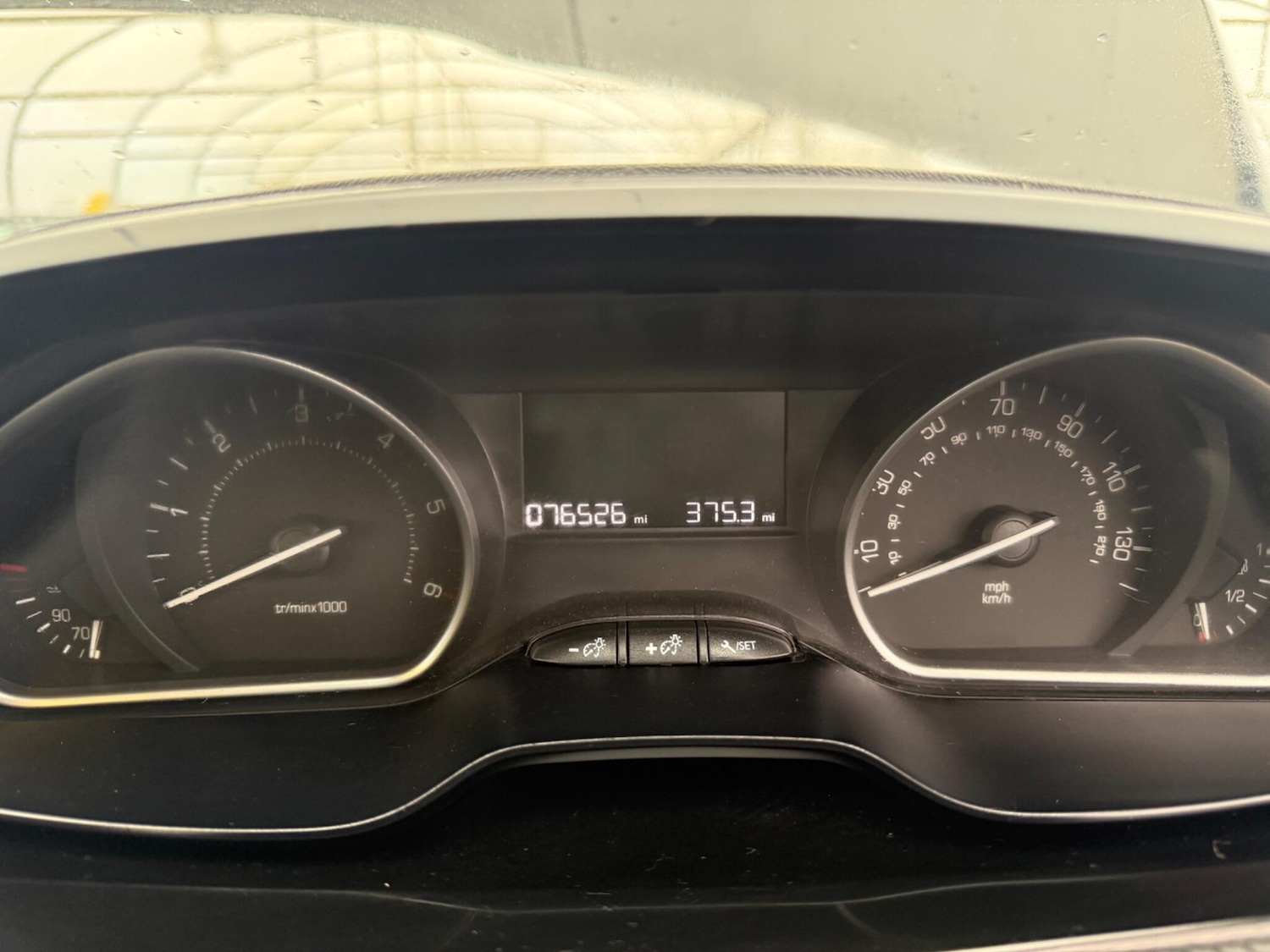 Used Peugeot 2008 2016 for sale - 76667509: Photo 98