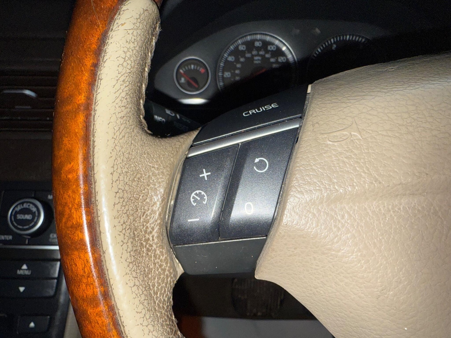 Used Volvo XC90 2007 for sale - 76964788: Photo 77