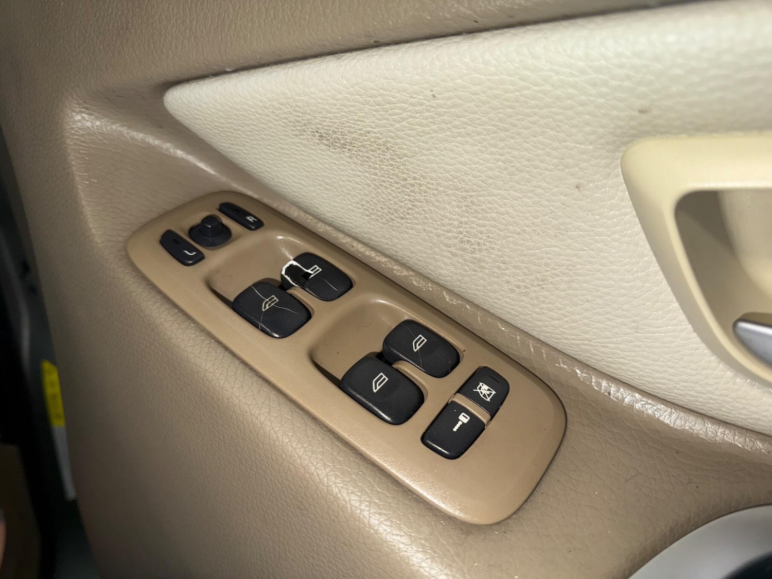 Used Volvo XC90 2007 for sale - 76964788: Photo 81