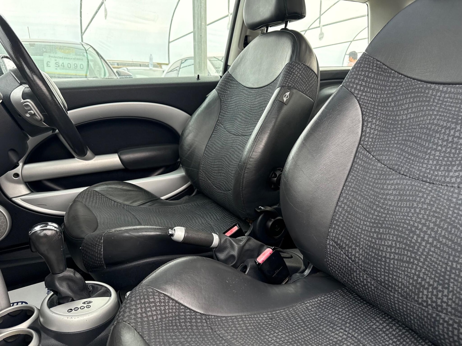 Used MINI Hatch 2002 for sale - 77229919: Photo 25