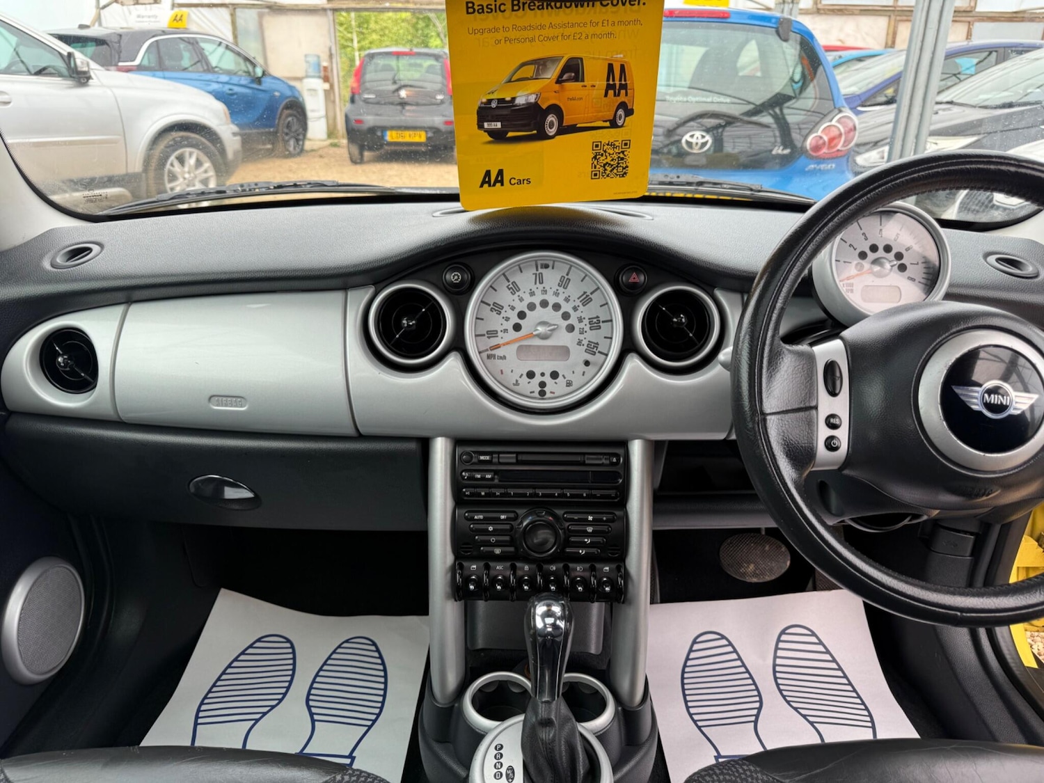 Used MINI Hatch 2002 for sale - 77229919: Photo 3