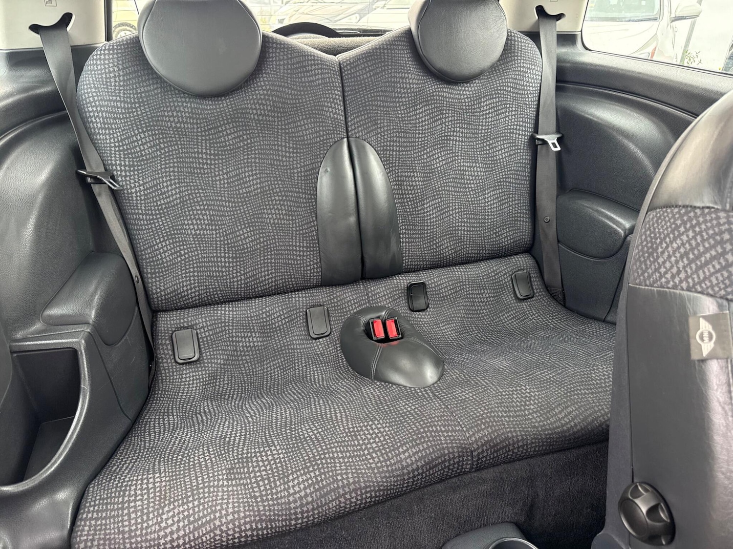 Used MINI Hatch 2002 for sale - 77229919: Photo 57