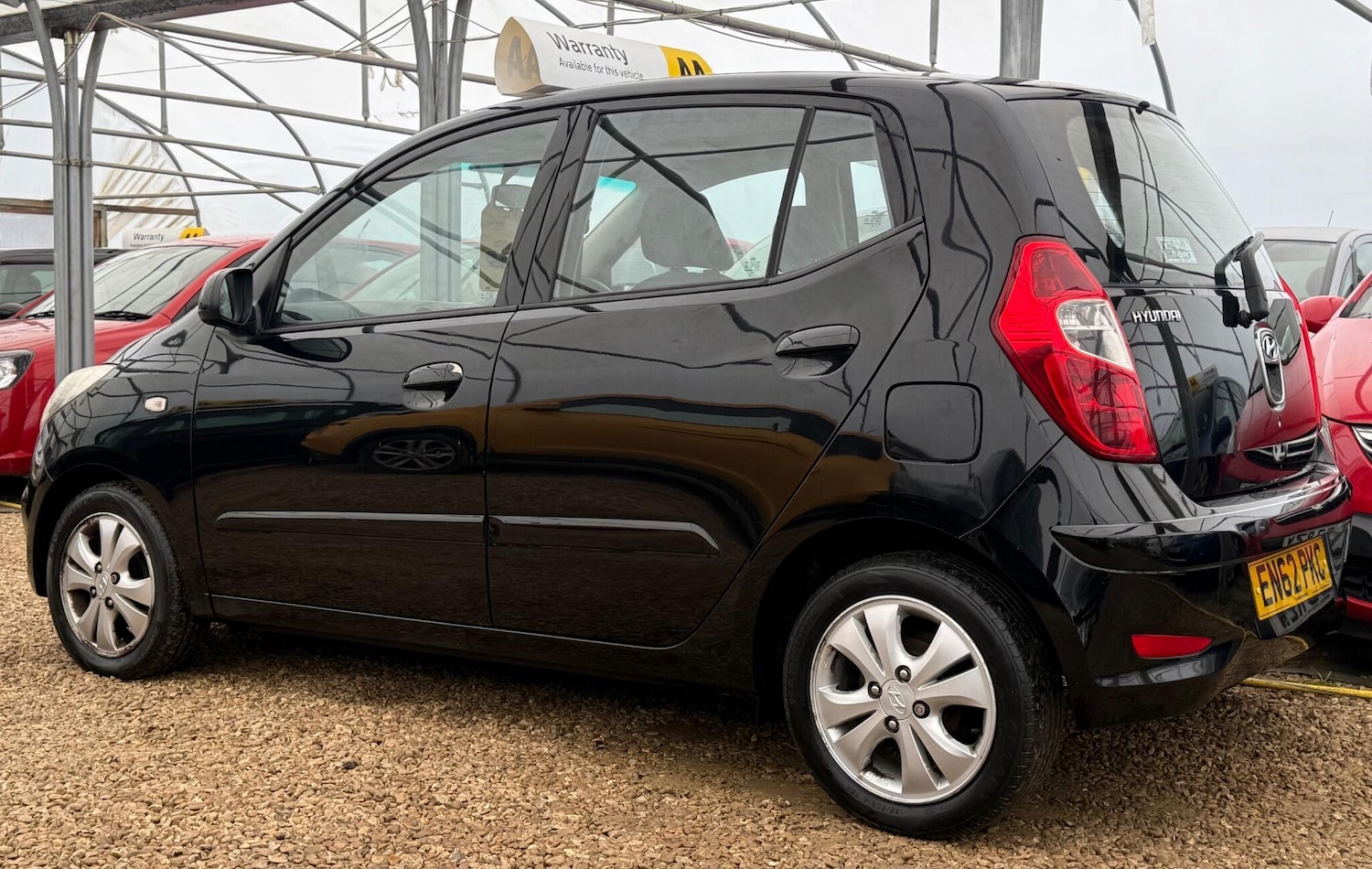 Used Hyundai i10 2013 for sale - 77097429: Photo 11