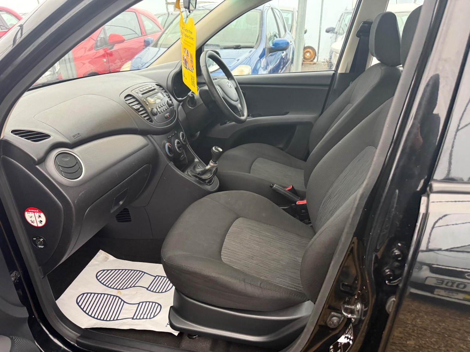 Used Hyundai i10 2013 for sale - 77097429: Photo 30