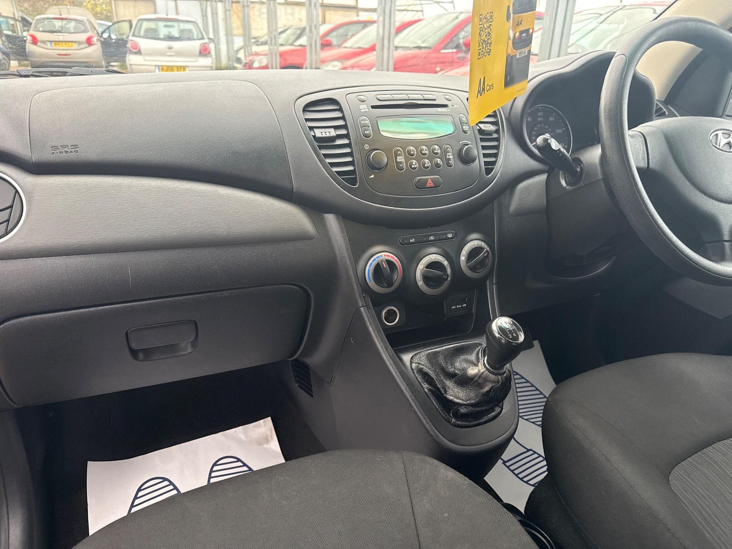 Used Hyundai i10 2013 for sale - 77097429: Photo 32