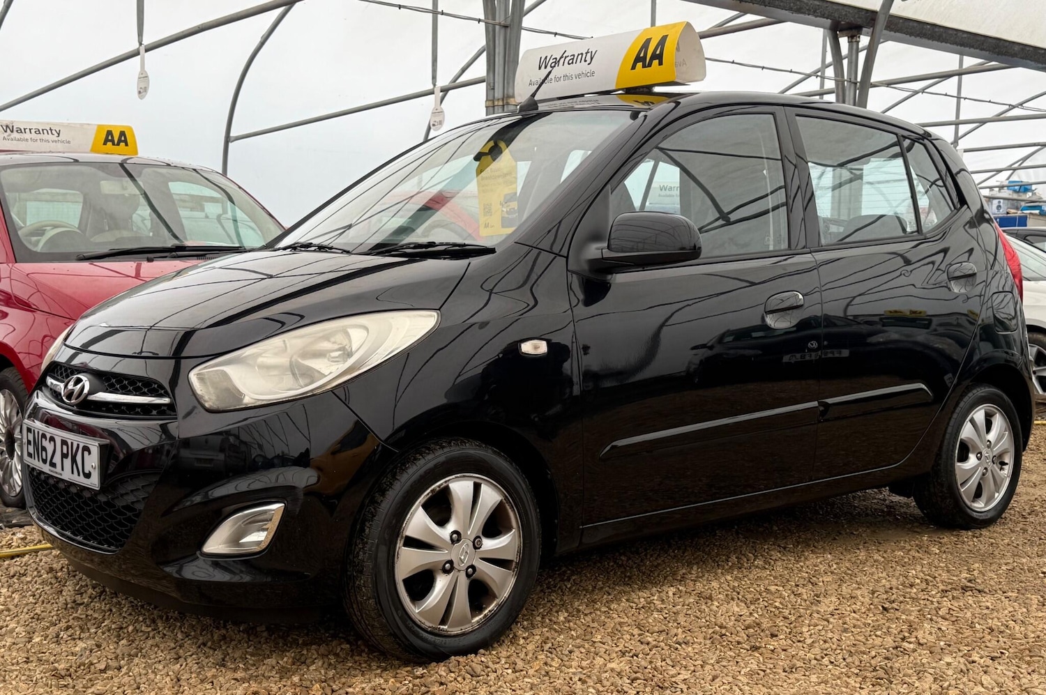 Used Hyundai i10 2013 for sale - 77097429: Photo 9