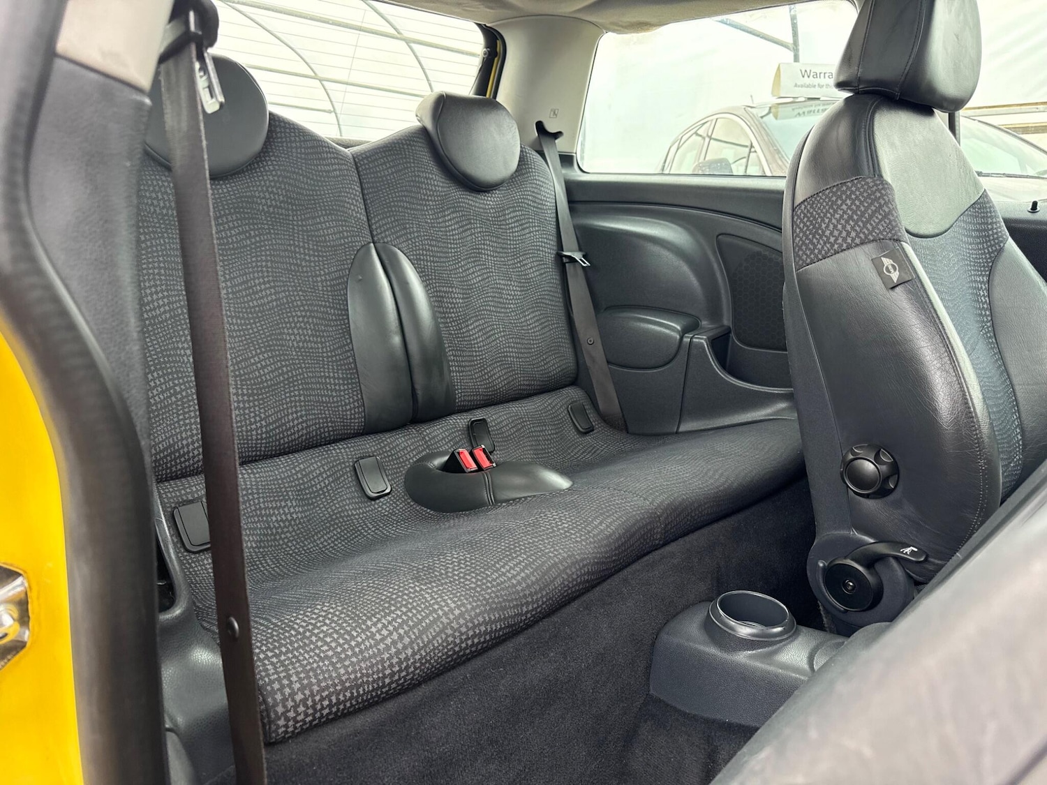 Used MINI Hatch 2002 for sale - 76398711: Photo 19