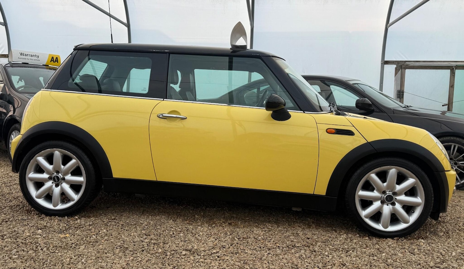 Used MINI Hatch 2002 for sale - 76398711: Photo 33