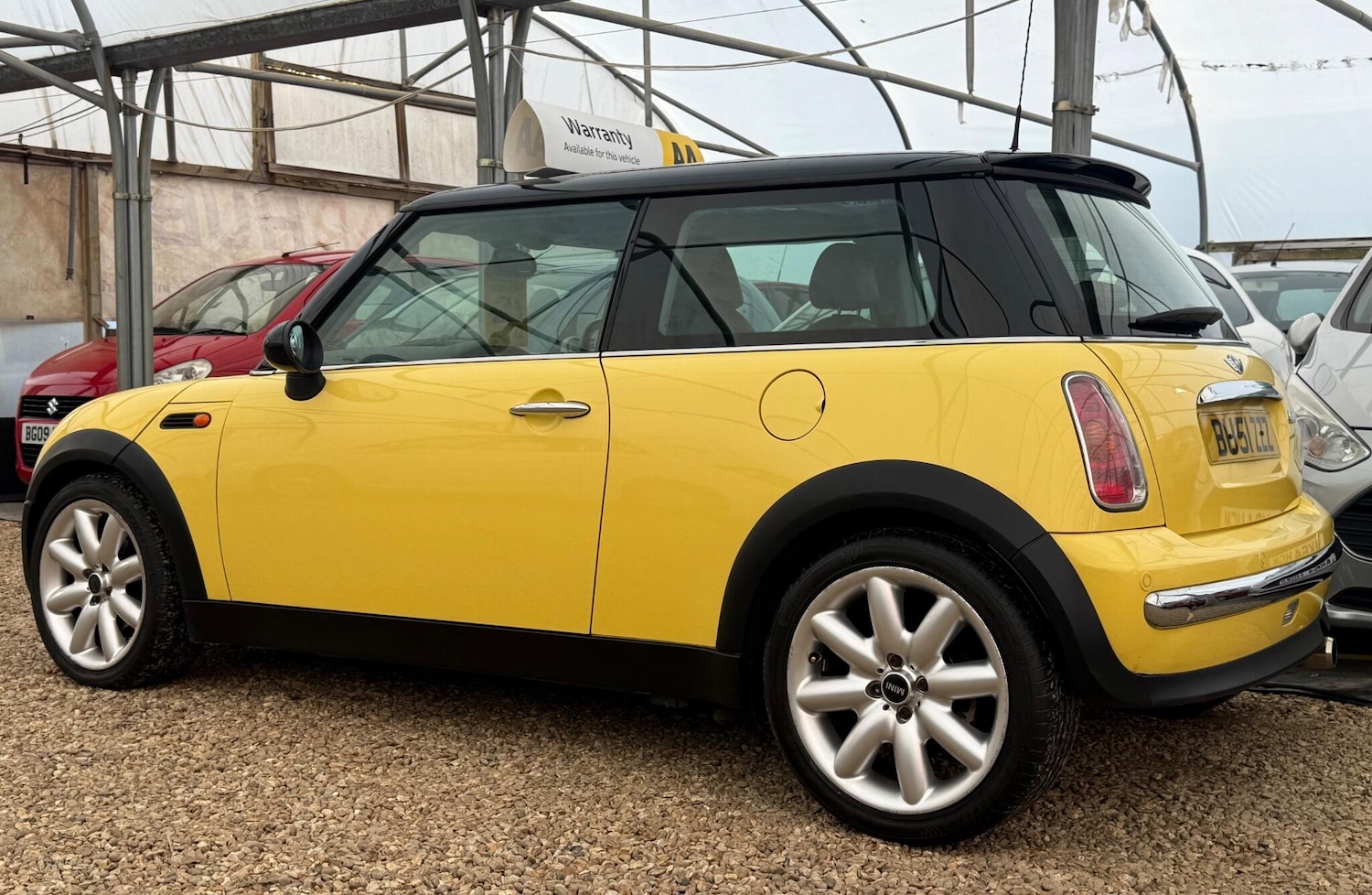 Used MINI Hatch 2002 for sale - 76398711: Photo 41