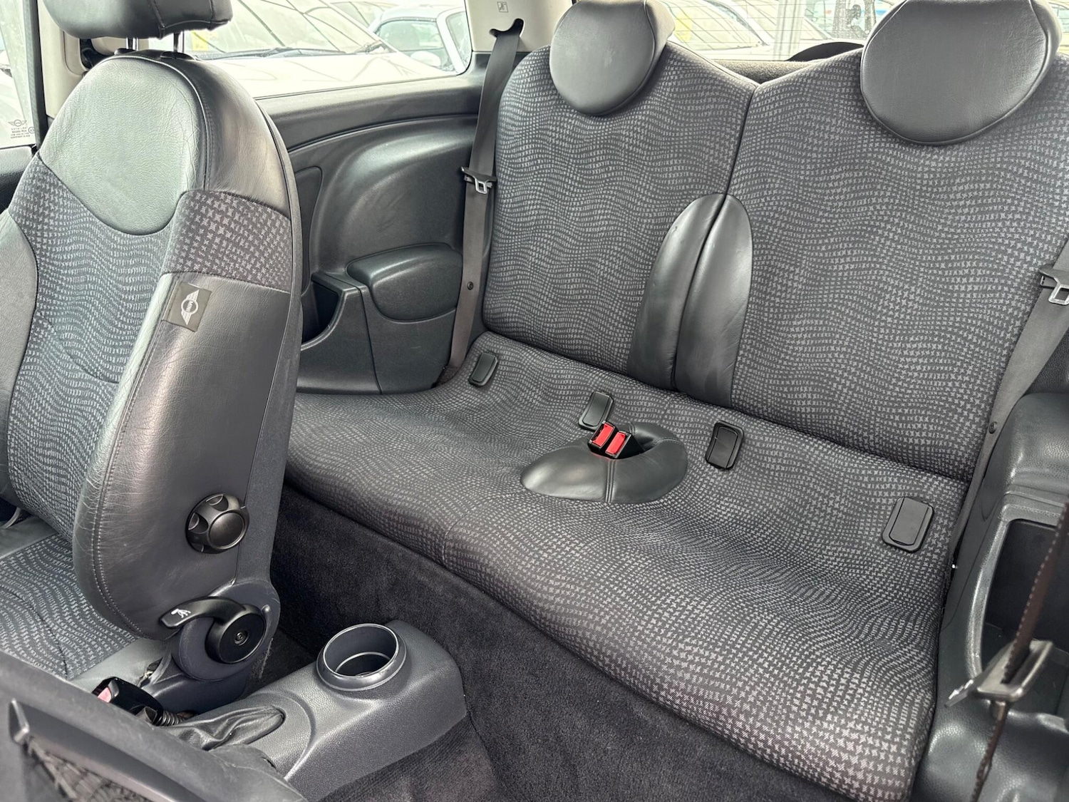 Used MINI Hatch 2002 for sale - 76398711: Photo 58