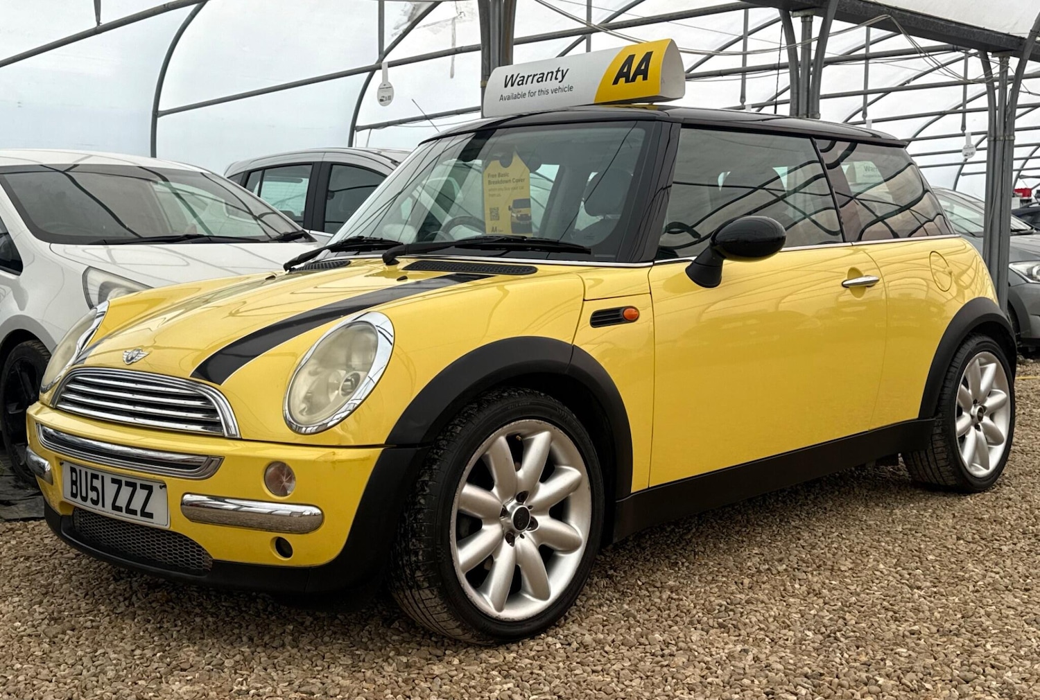 Used MINI Hatch 2002 for sale - 76398711: Photo 9