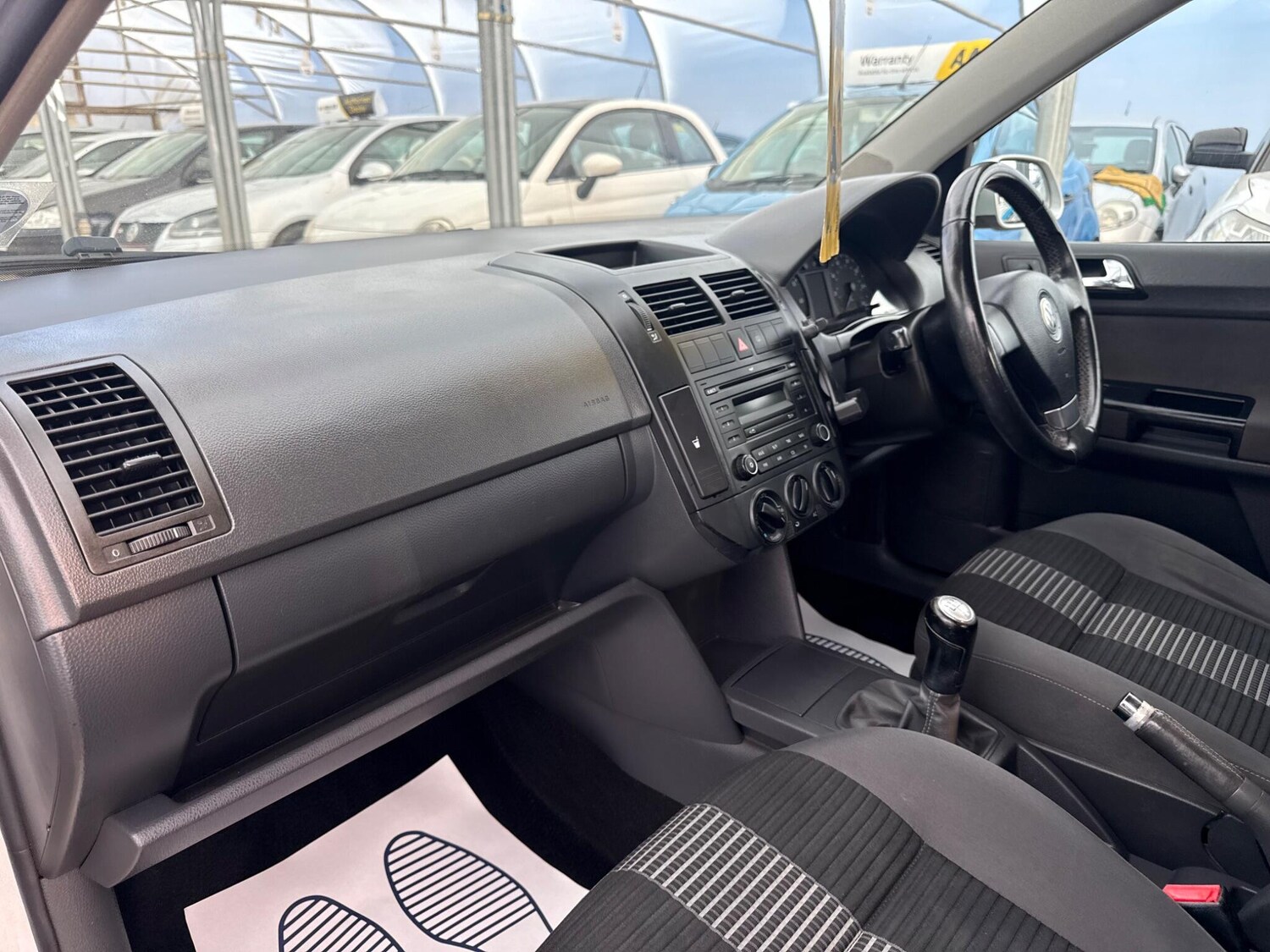 Used Volkswagen Polo for sale - 77939401: Photo 64