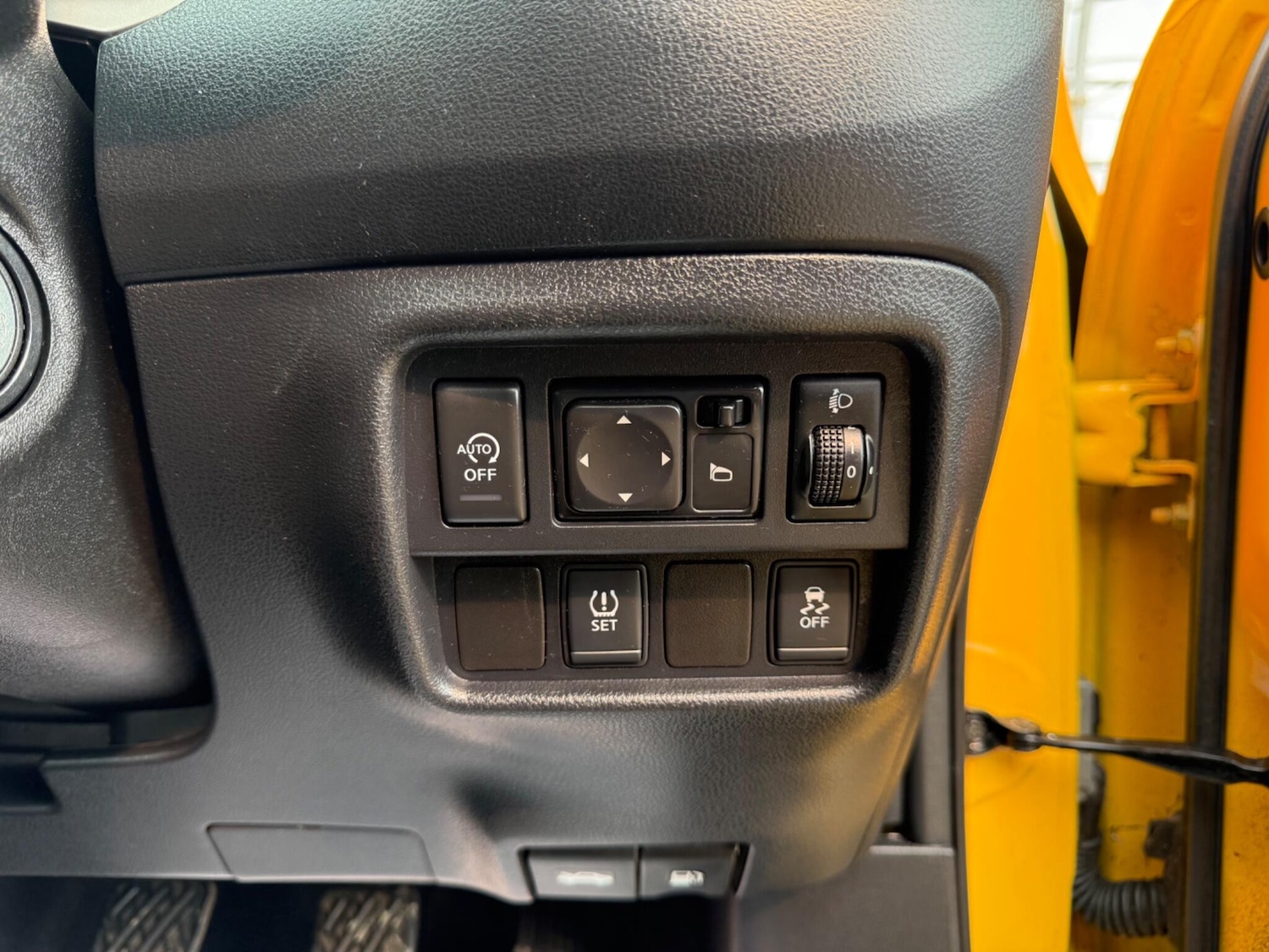 Vehicle 76