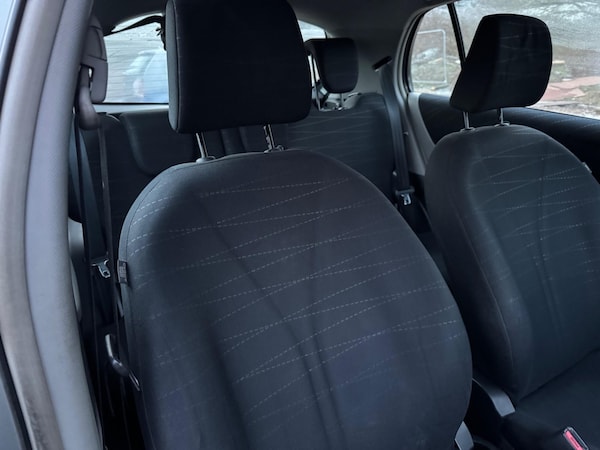 Used Toyota Yaris 2007 for sale - 76214749: Photo 20
