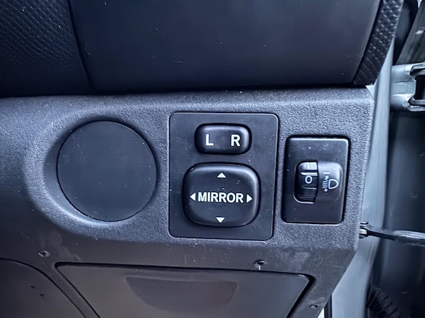 Used Toyota Yaris 2007 for sale - 76214749: Photo 34
