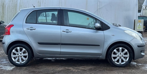 Used Toyota Yaris 2007 for sale - 76214749: Photo 3