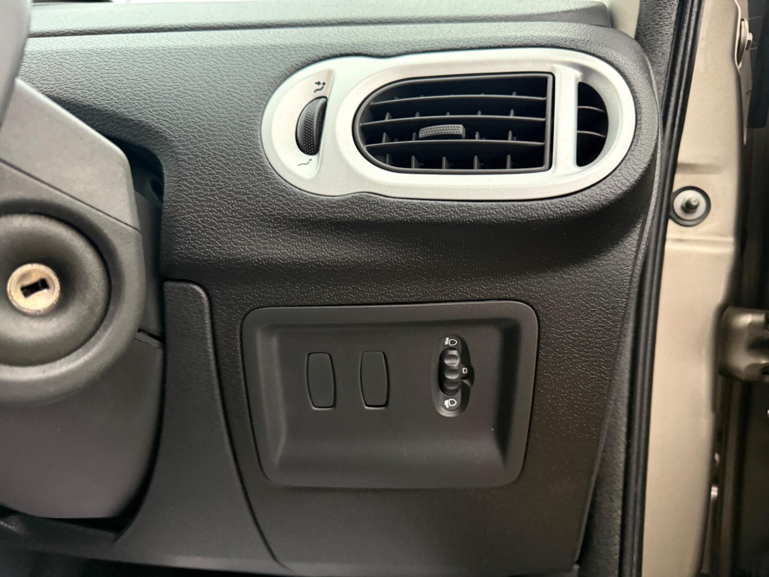 Used Renault Grand Modus 2009 for sale - 77738056: Photo 68