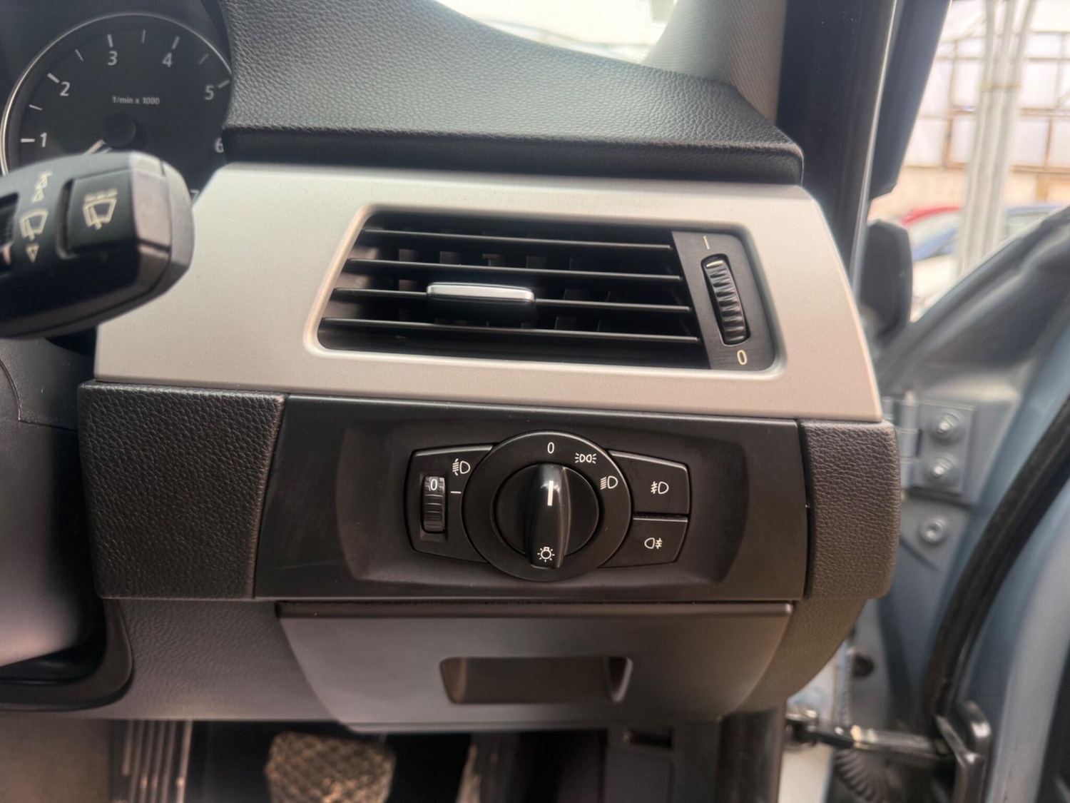 Used BMW 3 Series 2005 for sale - 76425319: Photo 64