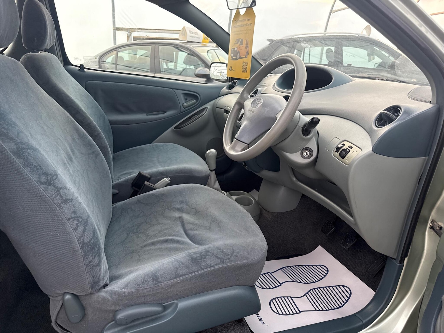 Used Toyota Yaris 2002 for sale - 76138521: Photo 14