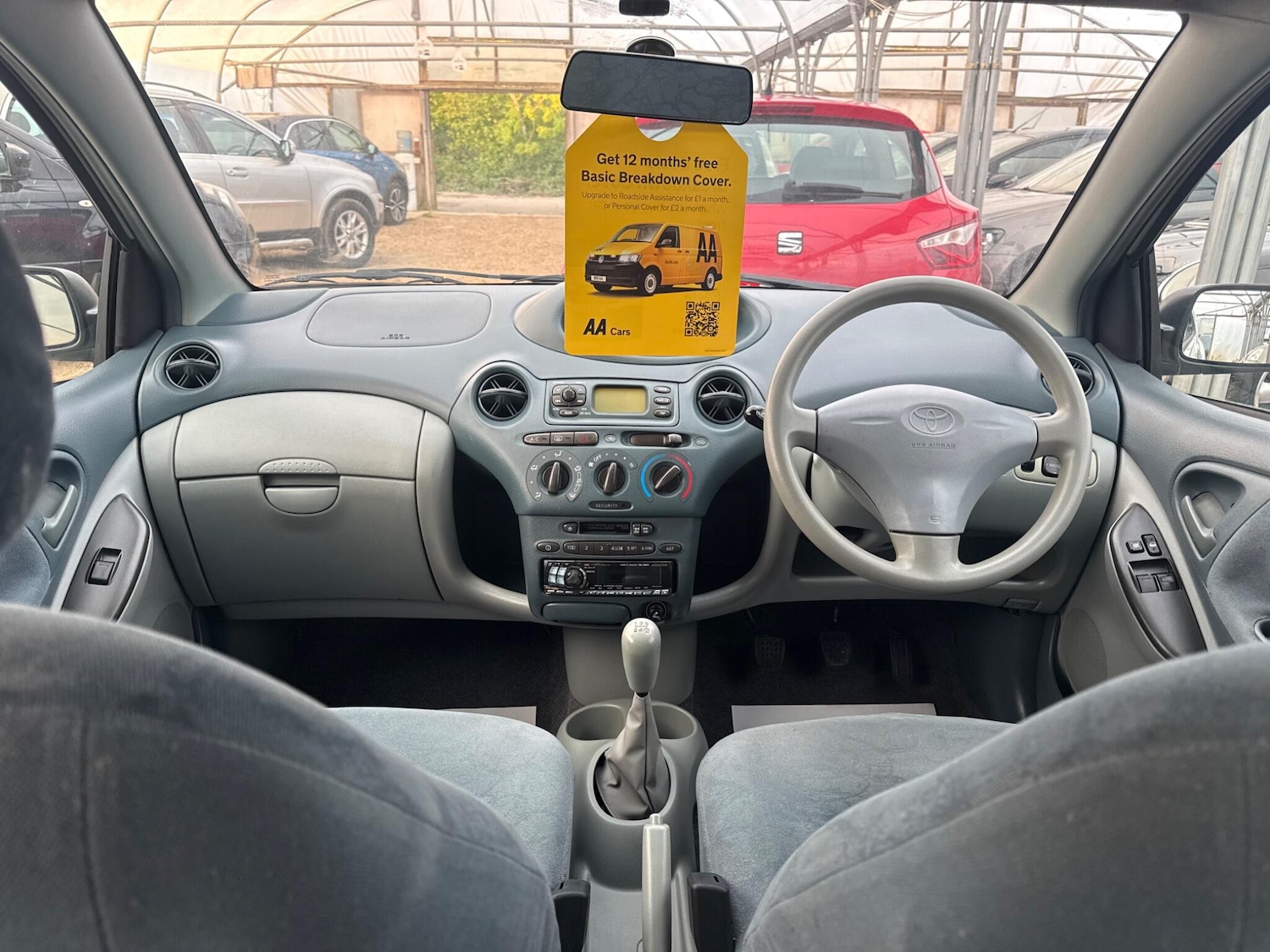 Used Toyota Yaris 2002 for sale - 76138521: Photo 21