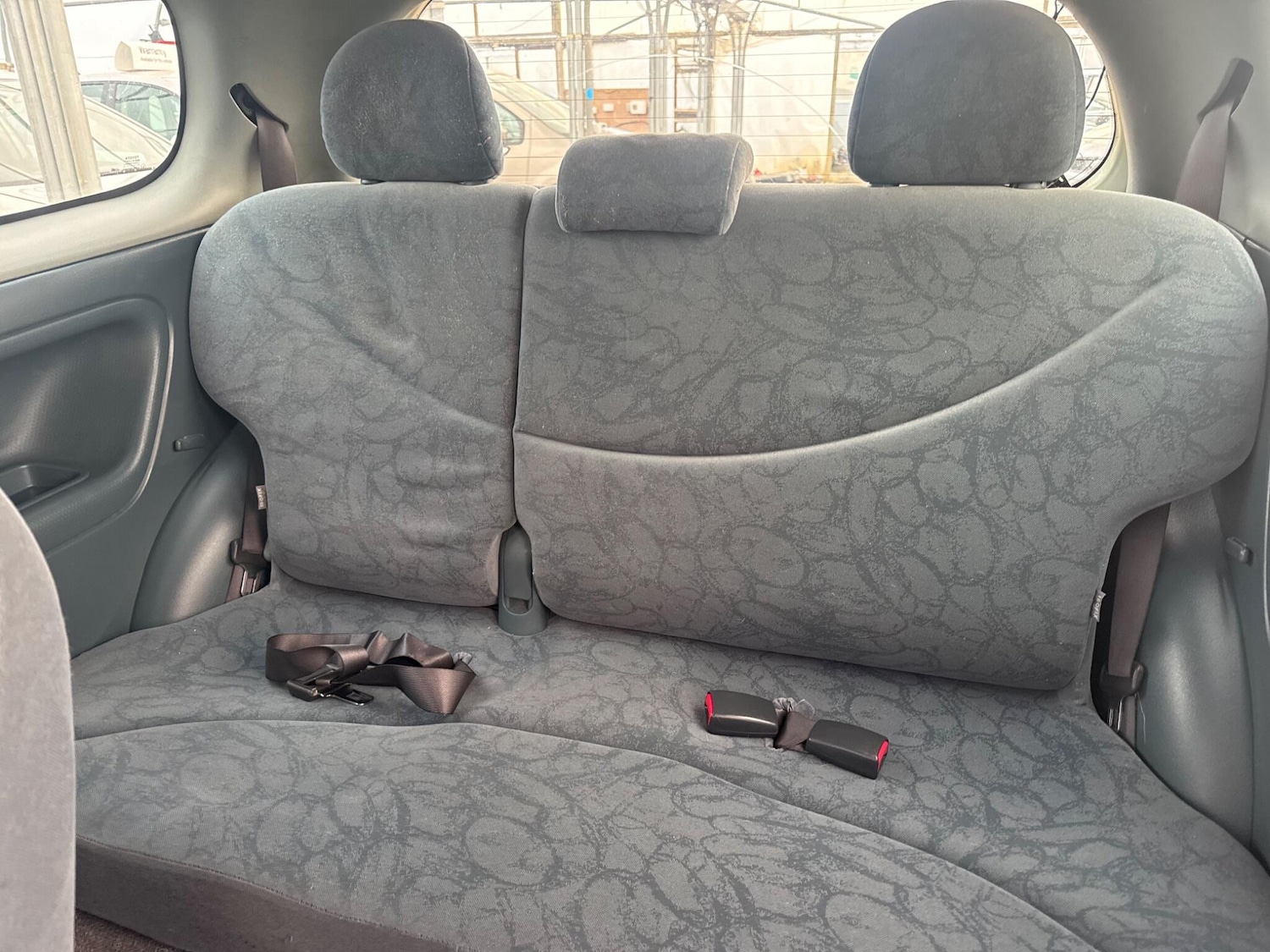 Used Toyota Yaris 2002 for sale - 76138521: Photo 22