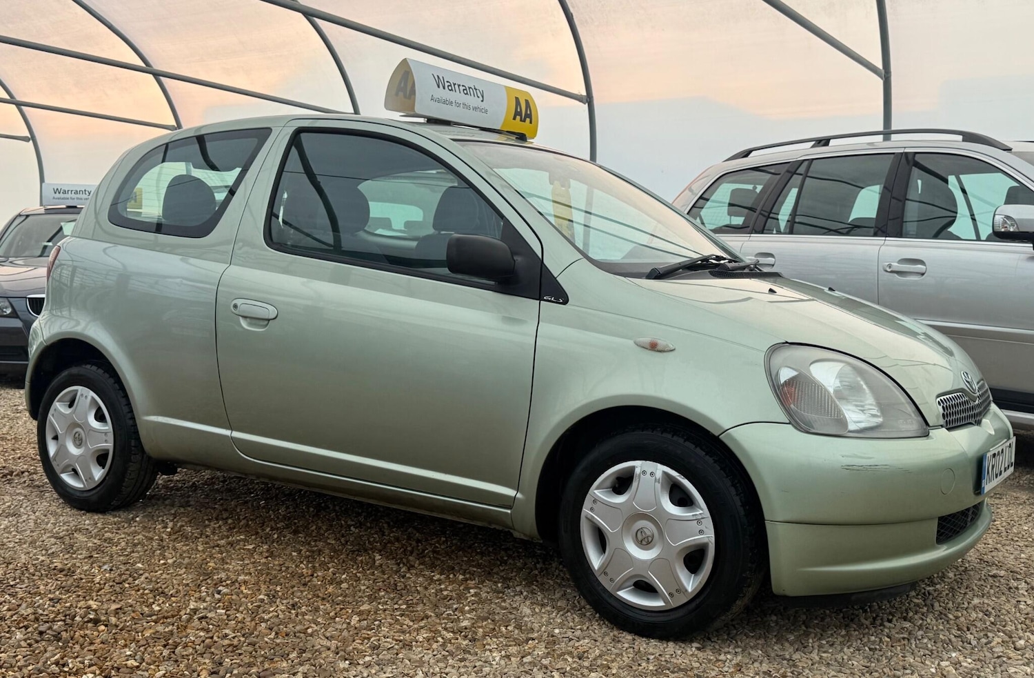 Used Toyota Yaris 2002 for sale - 76138521: Photo 30